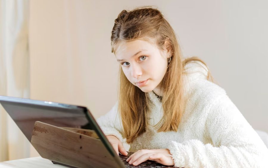 Топ-10 онлайн-курсов для детей по компьютерной грамотности