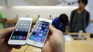 Чем принципиально отличаются iPhone 5 и 5S?