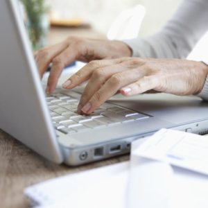 Как оплатить коммунальные услуги через интернет?