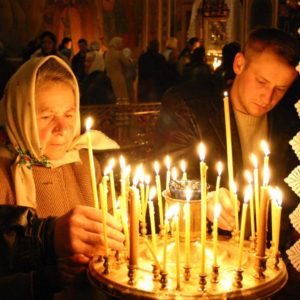 Как правильно вести себя в церкви, чтобы не оскорбить чувства верующих?