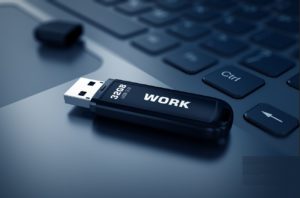Как сделать установочную флешку Windows 7?
