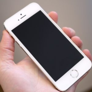 Что делать, если не включается iPhone 5?
