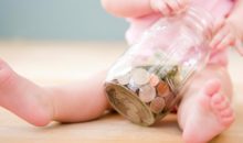 Что делать, если ребенок проглотил монету?