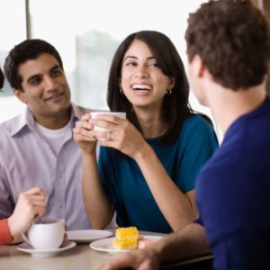 5 экспериментов, которые научат вас общаться с незнакомыми людьми