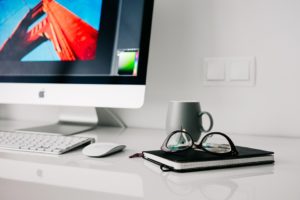 Как установить обои на рабочий стол?