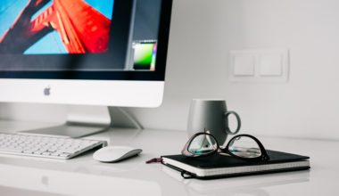 Как установить обои на рабочий стол?