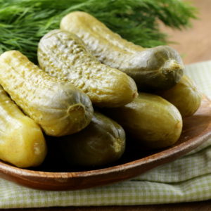 Как мариновать огурцы с лимонной кислотой?