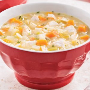 Как приготовить суп куриный с рисом и картошкой?