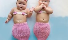 Родители этих близнецов празднуют их рождение каждый день
