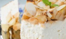 Творожная запеканка с яблоками. Как приготовить десерт?