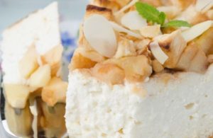 Творожная запеканка с яблоками. Как приготовить десерт?