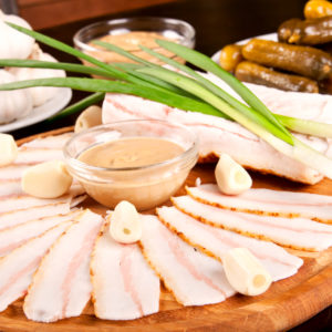 Какой рецепт сала в луковой шелухе самый вкусный?