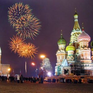 Где можно отдохнуть на новый год недорого в России?