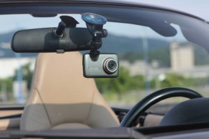 Как выбрать видеорегистратор для автомобиля?