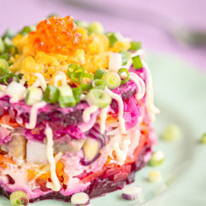 3 быстрых и вкусных салата для новогоднего стола