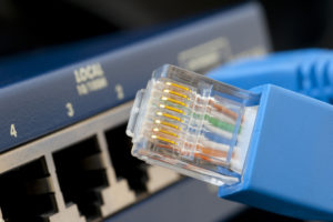 Как подключить Wi-Fi роутер, если у вас есть проводной интернет?