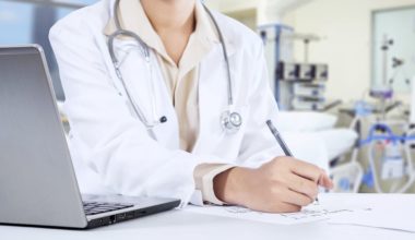 Как оплачивается больничный лист в 2017 году?