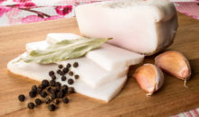 Как засолить сало в домашних условиях вкусно и быстро?