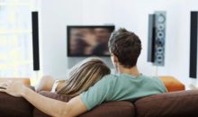 11 сериалов, которые скрасят ожидание лета