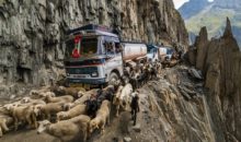10 самых опасных дорог, от вида которых захватывает дух