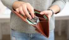 Как меньше тратить: 6 советов, которые научат вас экономить