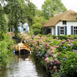 15 самых сказочных деревень мира, куда хочетася переехать каждому