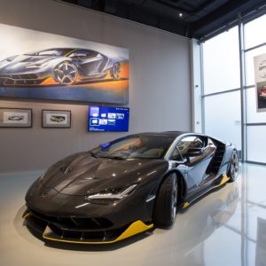 Коллекция легендарных моделей Lamborghini приехала в Россию