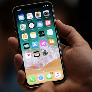 10 классных фишек нового iPhone X