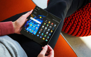 ZTE Axon M: смартфон, превращающийся в планшет