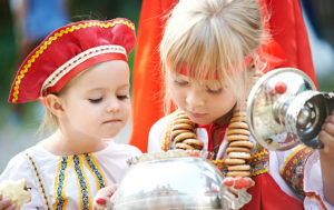 7 популярных русских суеверий и их происхождение