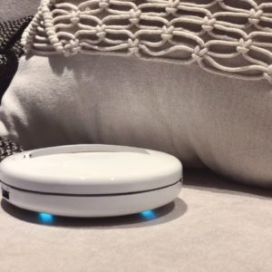 CleanseBot ‑ мини‑робот, который избавит от 99 % бактерий и микробов