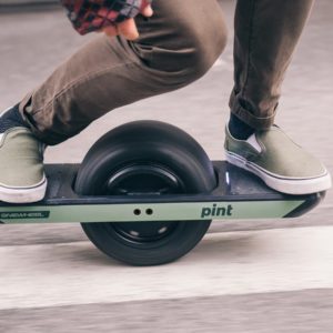 Onewheel Pint ‑ гибрид гироскутера, скейтборда и моноколеса
