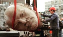 12 фото, на которых запечатлены сильнейшие моменты XX‑го столетия