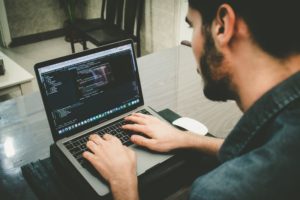Как научиться программировать за 2 недели и сразу брать заказы на фрилансе
