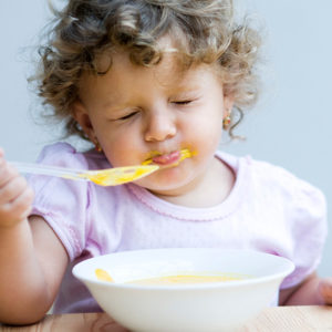 9 продуктов, которые не стоит давать детям, но мы делаем это ежедневно