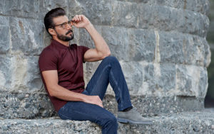 Летний look: стильные образы с футболкой поло
