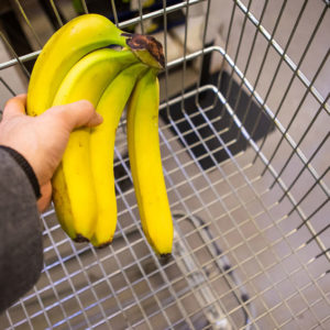 9 способов сэкономить в магазине: выбираем аналоги дорогих продуктов