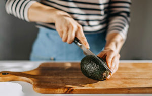 9 доступных продуктов, которые помогут “обмануть” желудок и снизить аппетит