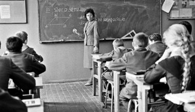 Тест: в СССР в вашем дневнике были бы одни двойки, если не ответите правильно на 9/9