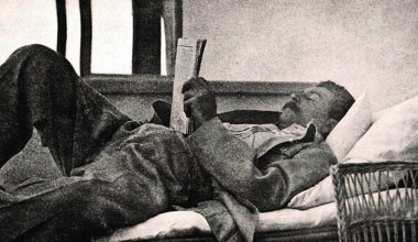 Как трудился и отдыхал Иосиф Сталин: трудоголик или тунеядец?