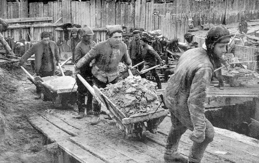 Фото: DR как писали доносы в СССР