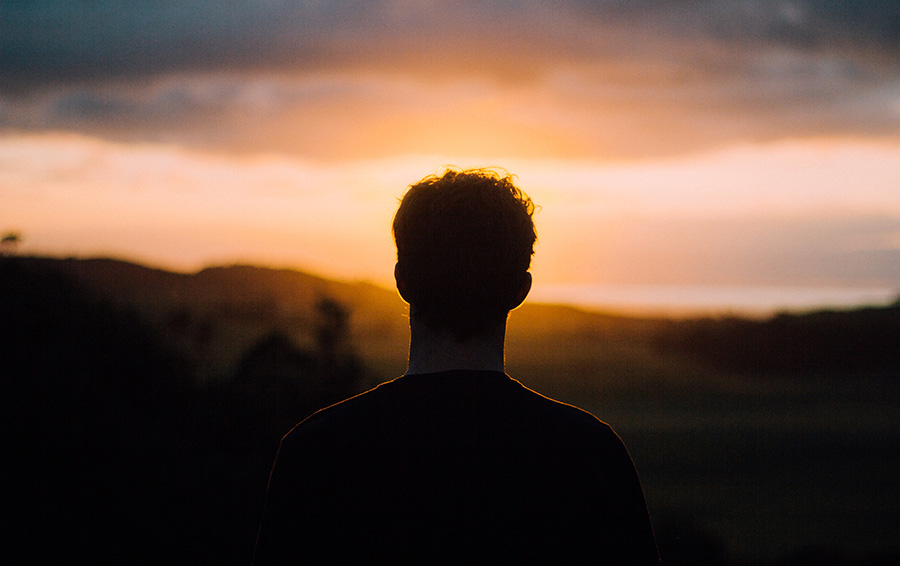 Фото: Unsplash мужчина неудачник