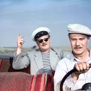 Тест: кто сможет узнать 15 песен из любимых советских фильмов?
