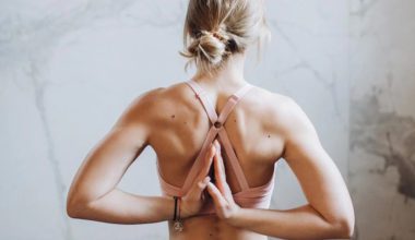 Сядьте прямо: 6 способов улучшить осанку