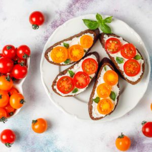 Как перестать перекусывать на ночь после ужина? 7 способов
