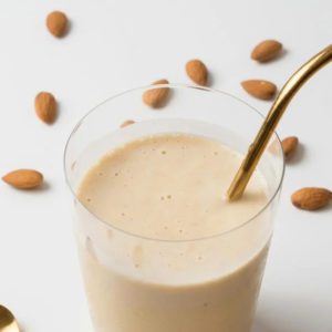 Виды альтернативного молока: все вкусы и как их использовать