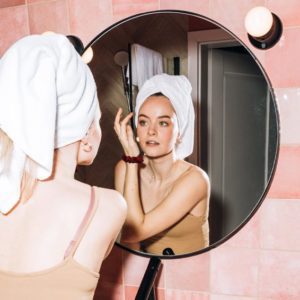 7 бьюти‑ошибок, о которых вы пожалеете через 10‑15 лет
