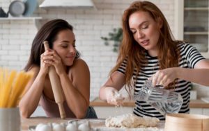 Не хочу ни с кем общаться: 6 фактов о социальной усталости